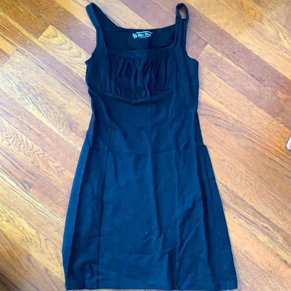 🔥Victoria Secret XS dress- built in bra - Picture 2 of 3